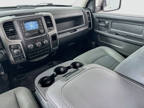 Used 2017 RAM 1500 Express AWD/4WD image 21