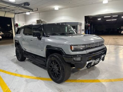 Used 2026 GMC Hummer EV SUV AWD/4WD image 3