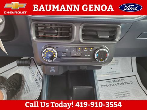 Used 2023 Ford Maverick XLT w/ Black Appearance Package FWD image 17