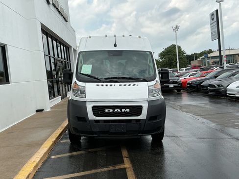 Used 2022 RAM ProMaster 2500 FWD image 3