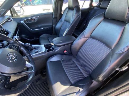 Certified 2019 Toyota RAV4 XSE AWD/4WD image 11