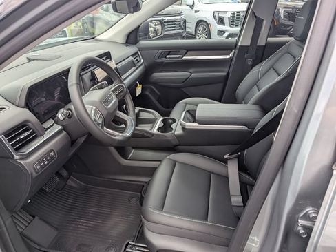 New 2026 GMC Terrain Denali w/ LPO, Black Badging Package AWD/4WD image 14