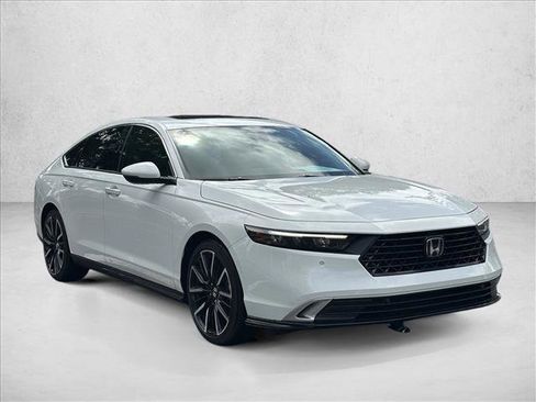 New 2026 Honda Accord Touring image 7