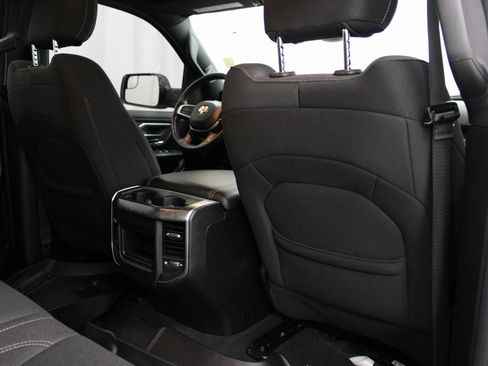 Used 2019 RAM 1500 Big Horn image 21