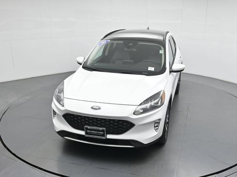 Certified 2020 Ford Escape SEL AWD/4WD image 36
