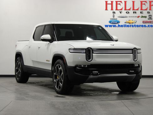 Used 2023 Rivian R1T Adventure image 1