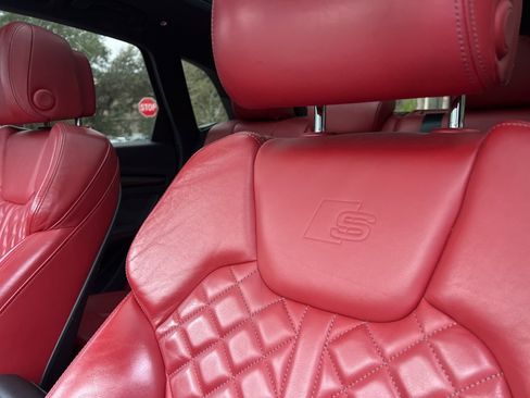 Used 2020 Audi SQ5 Premium Plus w/ Premium Plus Package image 24