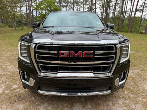 Used 2023 GMC Yukon SLT AWD/4WD image 8