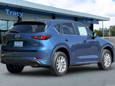 Used 2024 MAZDA CX-5 AWD 2.5 S w/ Select Package image 6
