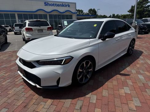 Certified 2025 Honda Civic Sport image 1