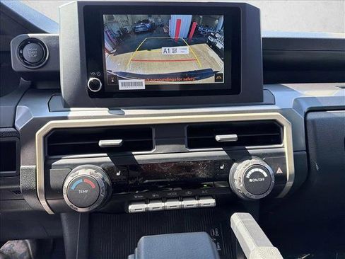 New 2026 Toyota Tacoma SR5 AWD/4WD image 17