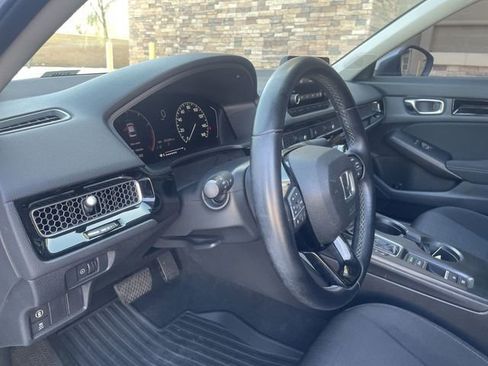 Used 2022 Honda Civic EX image 10