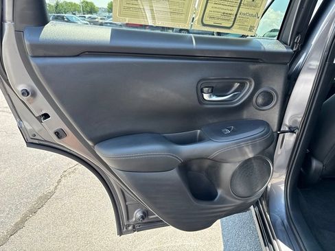 Certified 2024 Honda HR-V EX-L image 30