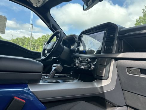 New 2025 Ford F150 XLT w/ Equipment Group 302A MID image 34