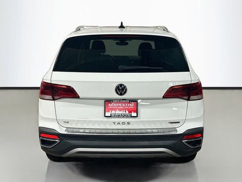 Used 2023 Volkswagen Taos SE image 7