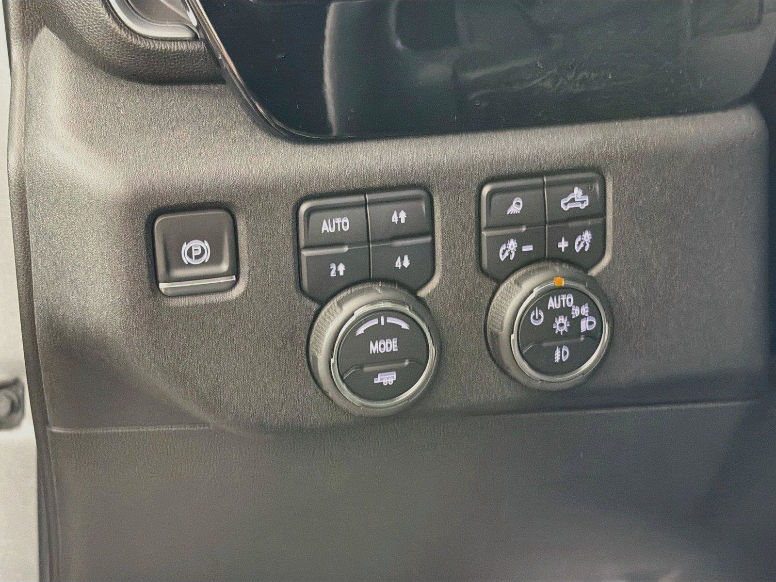 Used 2023 Chevrolet Silverado 1500 RST AWD/4WD image 16