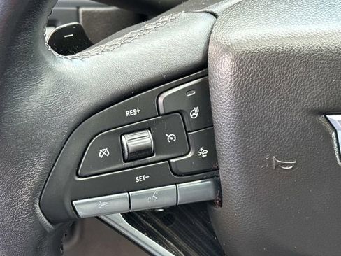 Used 2022 Cadillac XT6 Premium Luxury w/ Technology Package image 29