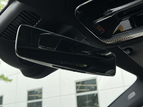 Certified 2025 Mercedes-Benz C 300 Sedan image 27