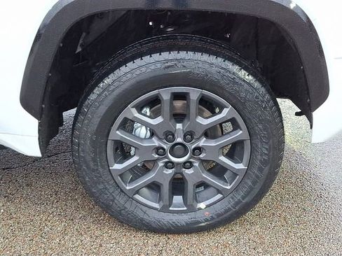 New 2026 Toyota Tundra Platinum image 8