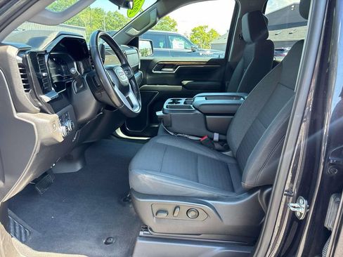 Used 2022 GMC Sierra 1500 Elevation AWD/4WD image 10
