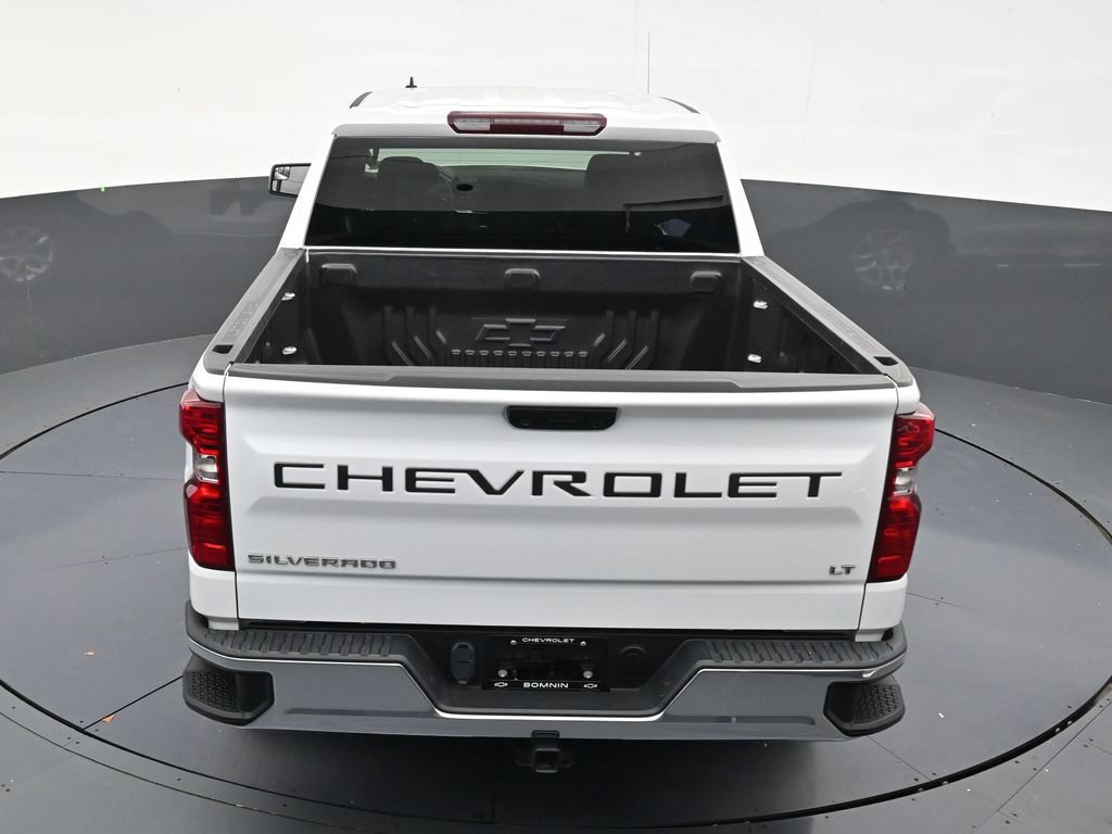 Used 2024 Chevrolet Silverado 1500 LT RWD image 12