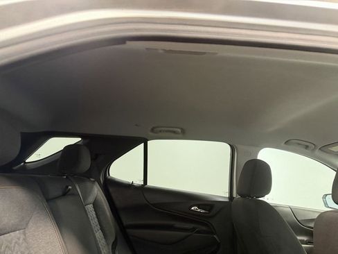 Used 2022 Chevrolet Equinox LT image 16