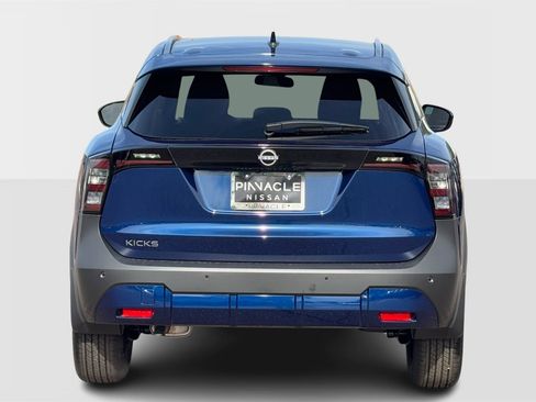 New 2026 Nissan Kicks SV image 4
