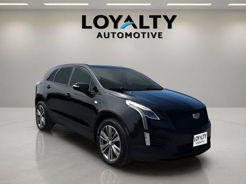 Used 2021 Cadillac XT5 Sportv w/ LPO, ONYX Package AWD/4WD image 7