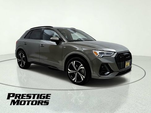 Used 2023 Audi Q3 2.0T Premium Plus AWD/4WD image 10