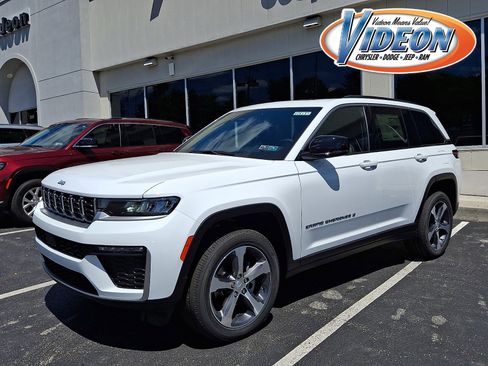 New 2026 Jeep Grand Cherokee Limited AWD/4WD image 1
