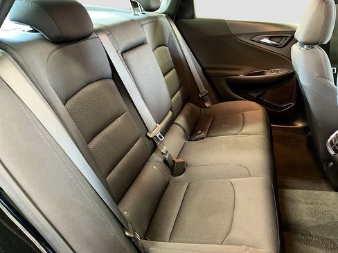 Used 2025 Chevrolet Malibu LT FWD image 26