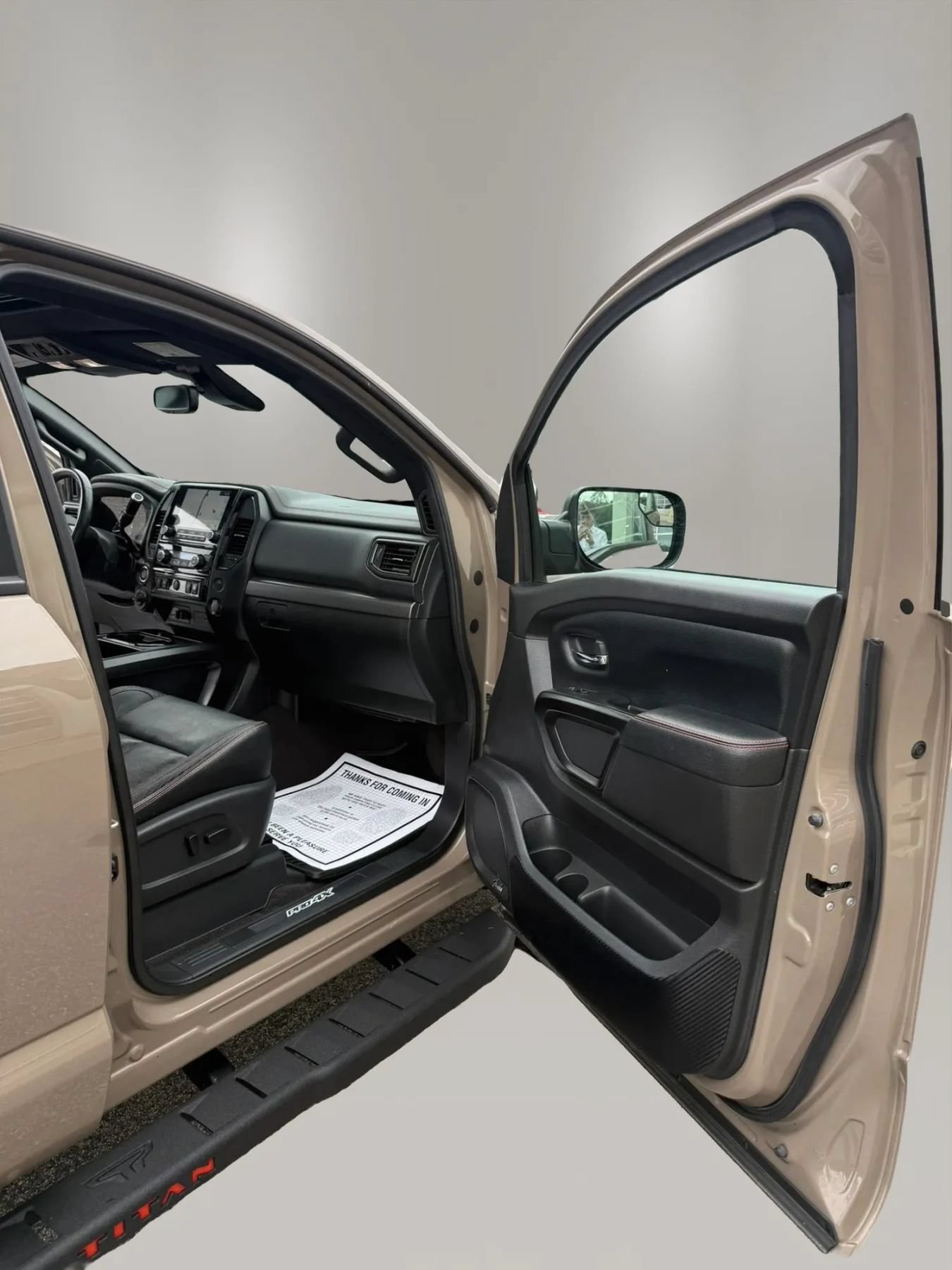 Used 2021 Nissan Titan PRO-4X w/ Pro-4x Convenience Package AWD/4WD image 54
