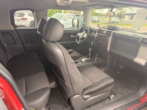 Used 2008 Toyota FJ Cruiser 4WD image 18