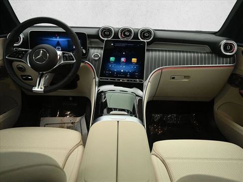 Certified 2026 Mercedes-Benz GLC 300 4MATIC image 21