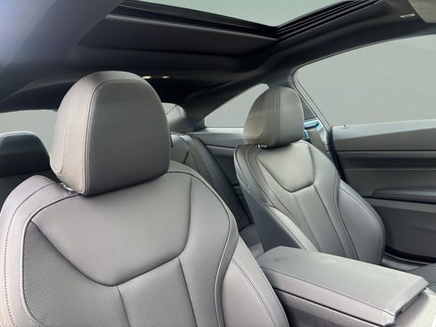 New 2027 BMW 430i Coupe w/ M Sport Package AWD/4WD image 21
