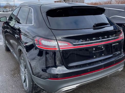 Used 2019 Lincoln Nautilus Reserve image 2