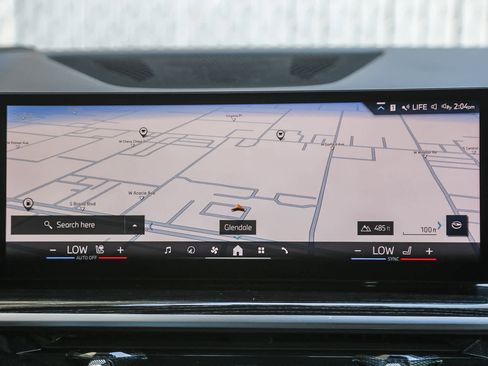 Certified 2025 BMW X5 xDrive40i w/ Executive Package image 11