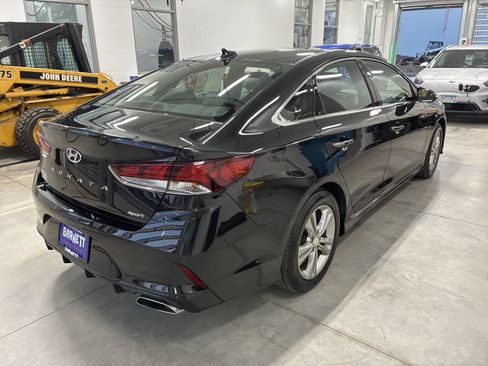 Used 2018 Hyundai Sonata Sport FWD image 3