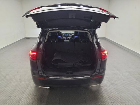 Used 2019 Buick Enclave Avenir w/ Avenir Technology Package image 29
