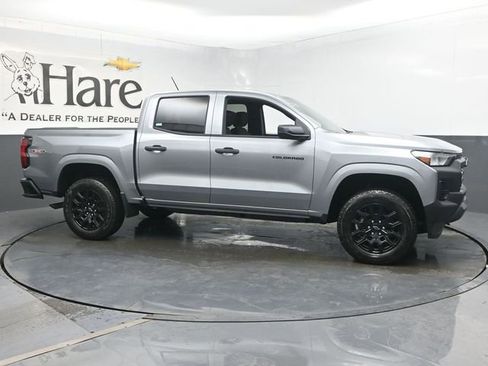 New 2026 Chevrolet Colorado W/T AWD/4WD image 1