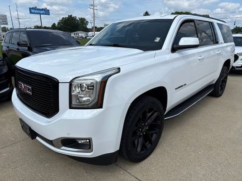 Used 2019 GMC Yukon XL SLT AWD/4WD image 3