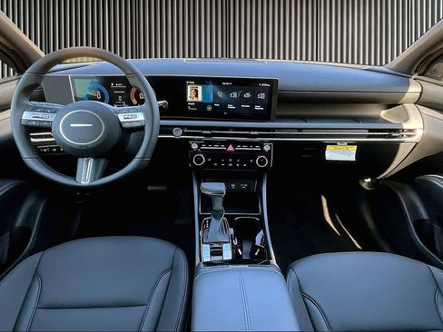 New 2026 Hyundai Tucson XRT image 6