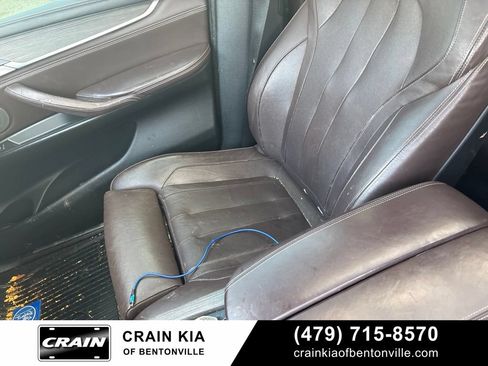 Used 2015 BMW X5 xDrive50i AWD/4WD image 15