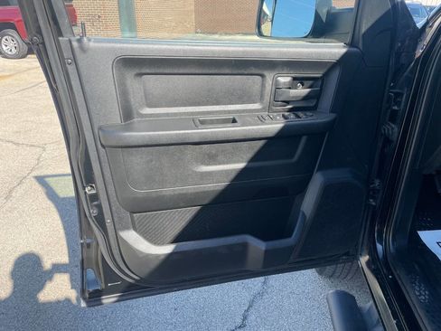 Used 2022 RAM 3500 Tradesman w/ Chrome Appearance Group image 17