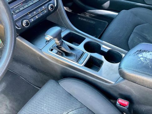 Used 2018 Kia Optima LX w/ Convenience Package image 15