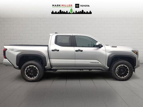 New 2026 Toyota Tacoma TRD Off-Road w/ TRD Off Road Upgrade Package AWD/4WD image 6