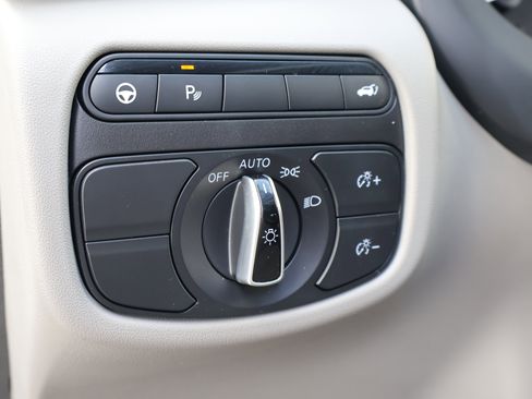 Certified 2023 INFINITI QX50 Luxe image 23