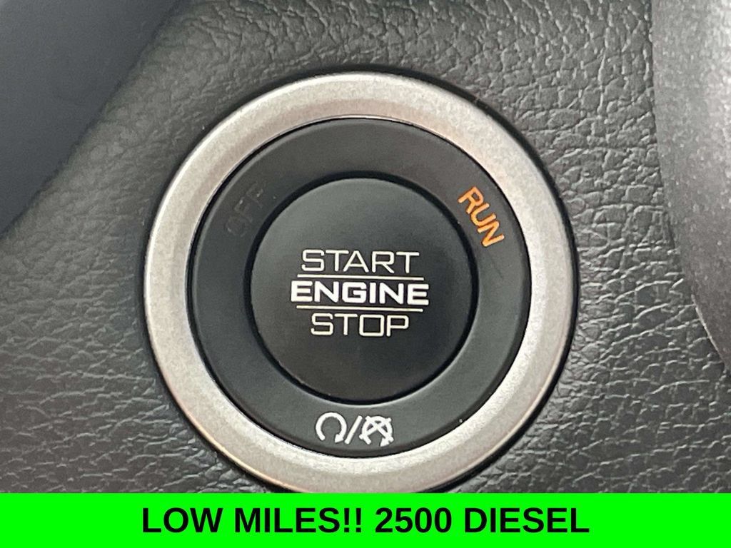 Used 2025 RAM 2500 Tradesman AWD/4WD image 24