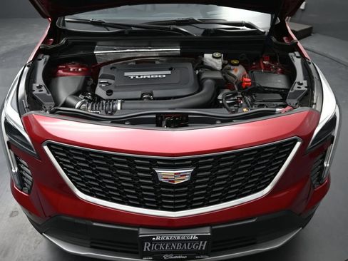 Used 2019 Cadillac XT4 Premium Luxury AWD/4WD image 25