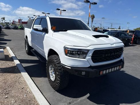 Used 2023 RAM 1500 Big Horn AWD/4WD image 6